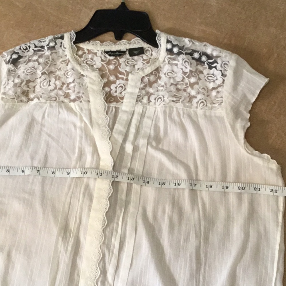 Eddie Bauer Ivory Lace Blouse - Picture 4 of 7